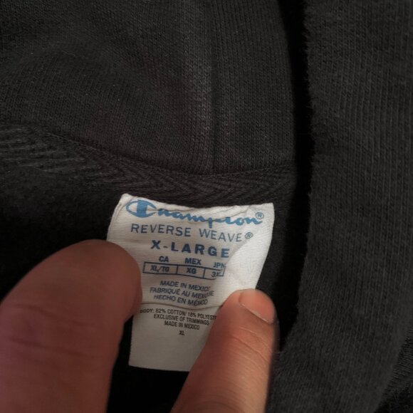 CHAMPION Reverse Weave Heavyweight Script Black Hoodie - Picture 3 of 3